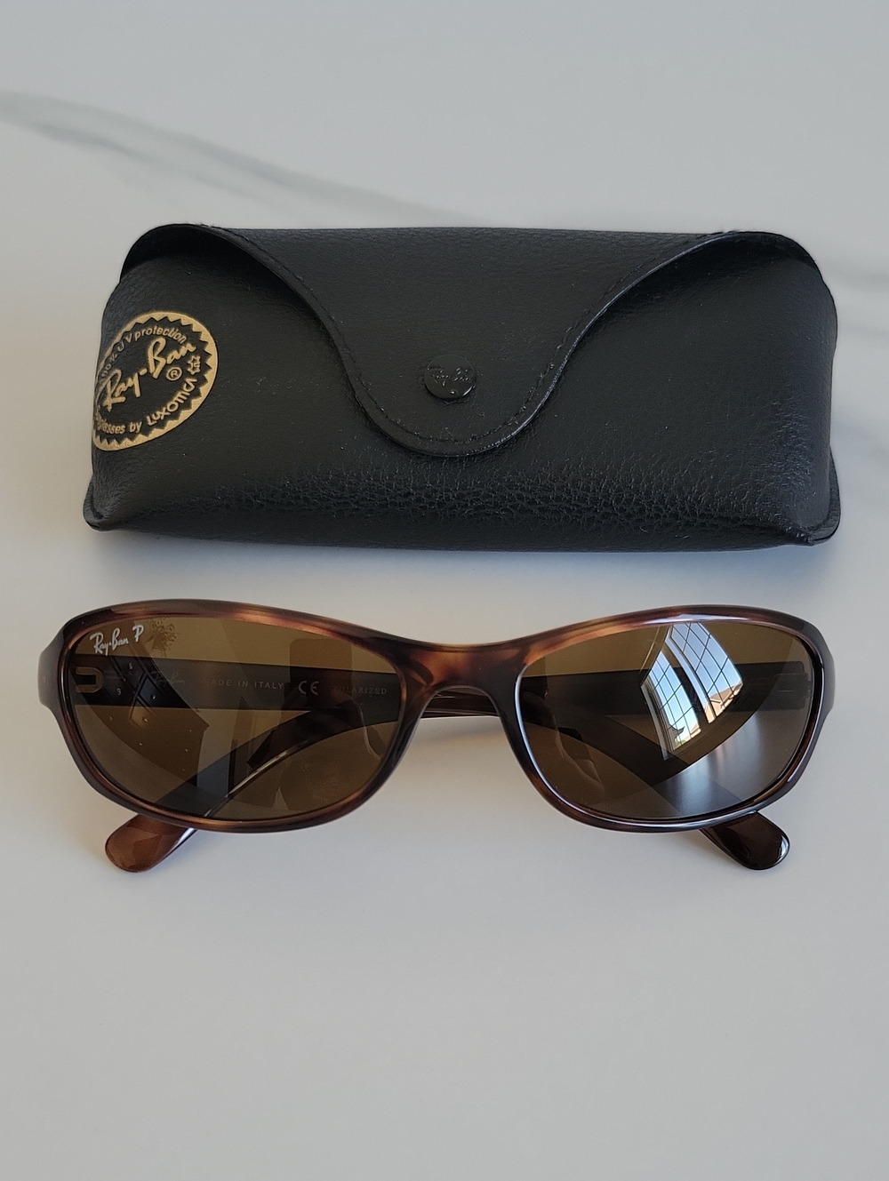 Ray-Ban 4076 Sleek Glossy Tortoise Polarized Sunglasses
